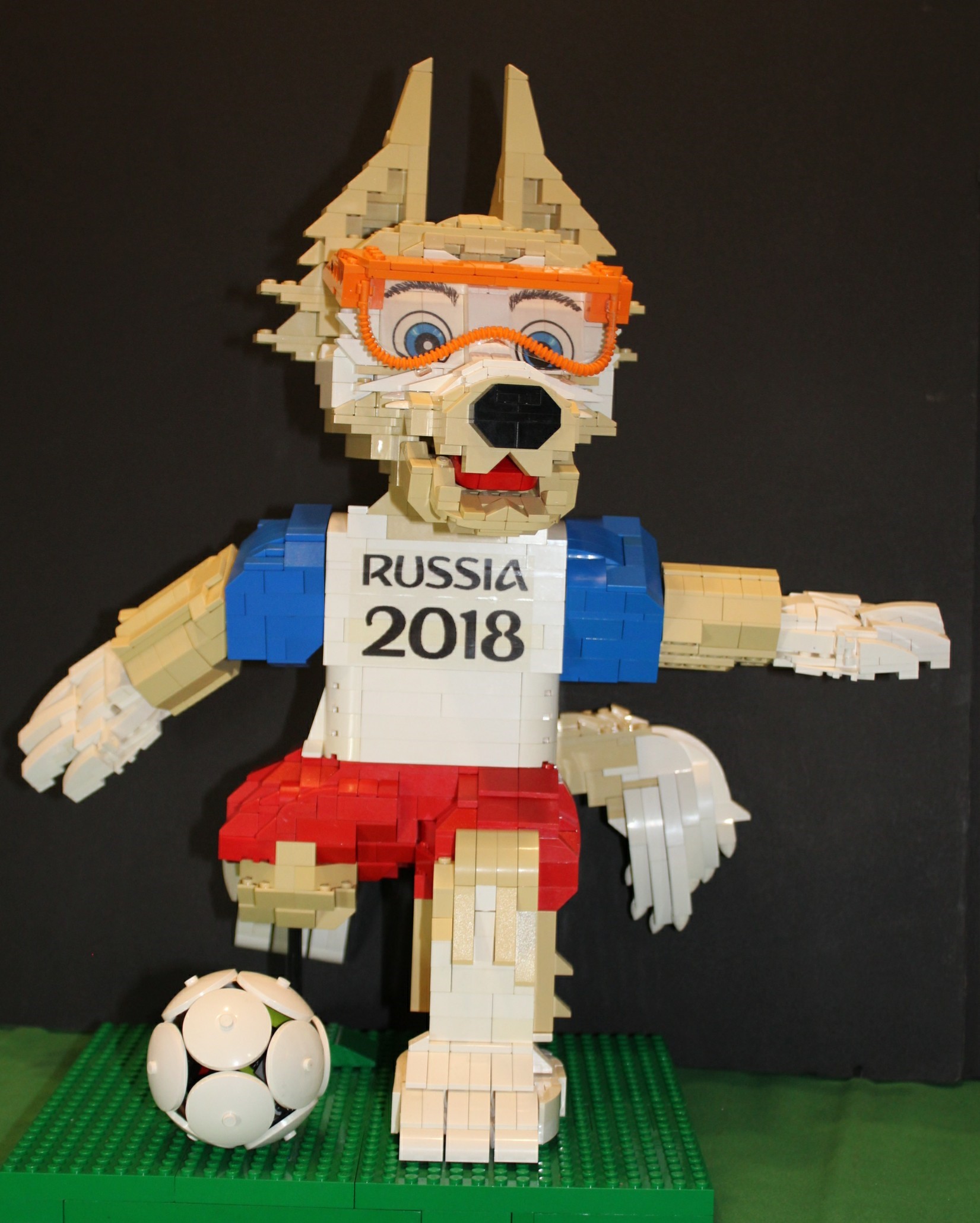 Rusia 2018, el planeta futbol y LEGO – Bricks in Bits