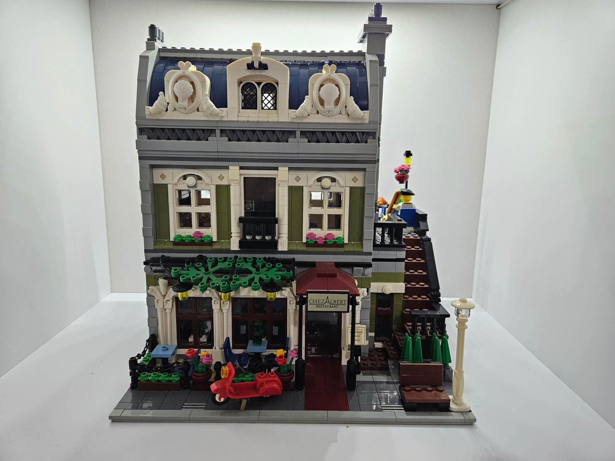 PARISIAN RESTAURANT: Nuestra Revisión del set 10243