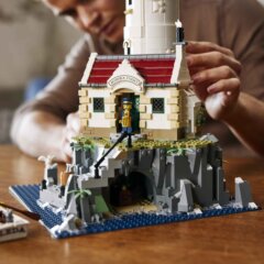 ANUNCIO: LEGO® MOTORISED LIGHTHOUSE SET 21335