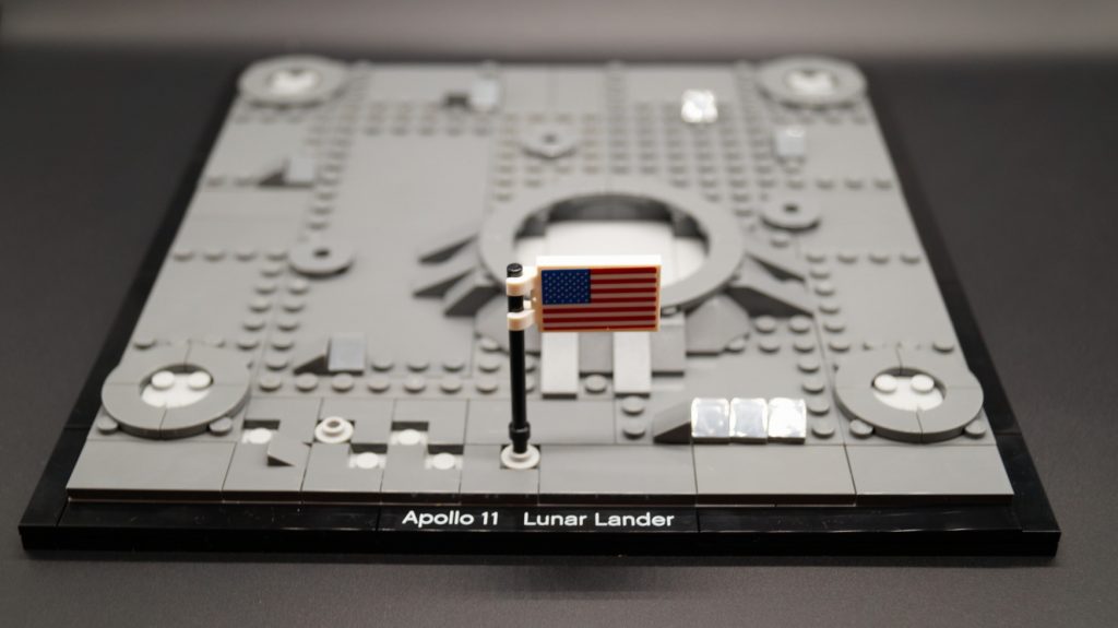 Bricks in Bits LEGO review set Módulo Lunar (10266) 10266 Apollo 11 Lunar module space lunar landing viajes al espacio Neil Armostrong