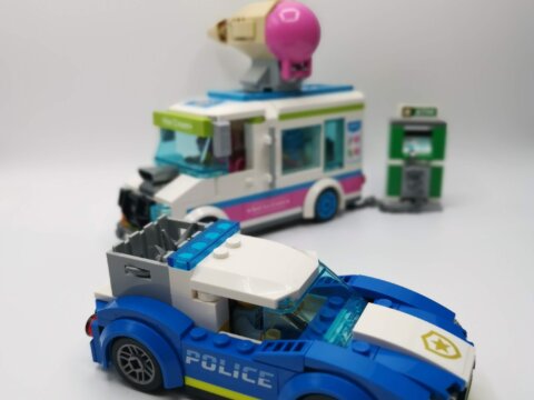 Revisión: Police Prisoner Transport 60276